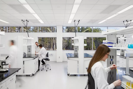 BABIO жаһандық микробиология зертханаларына арналған жақсартылған грамм бояу жинағын шығарады